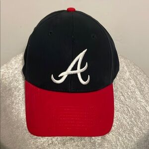 Atlanta Braves MLB Genuine Merchandise Baseball Cap Black/Red New
(B9)✨